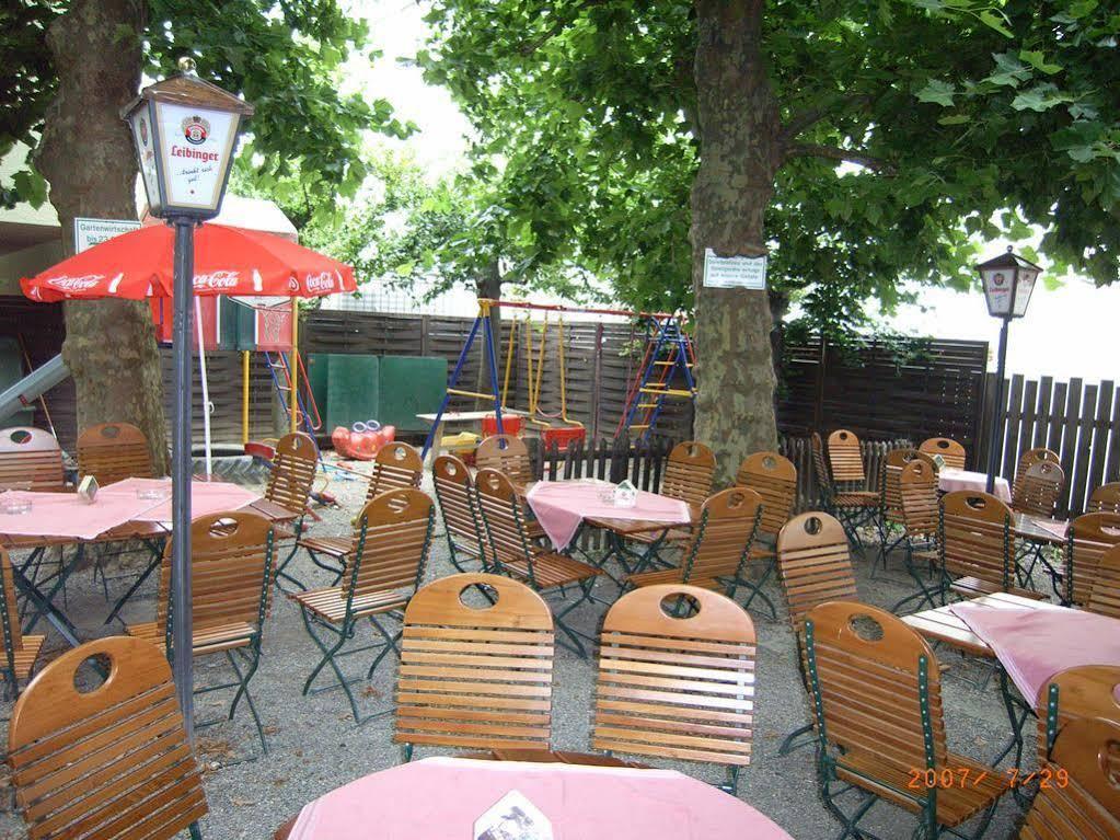 Gasthof Rebstock Friedrichshafen Exterior photo